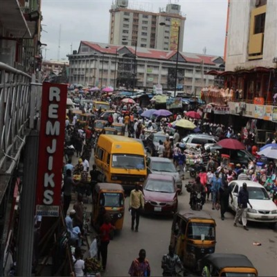 Bagaimana cara mengoptimalkan manajemen parkir di Lagos?